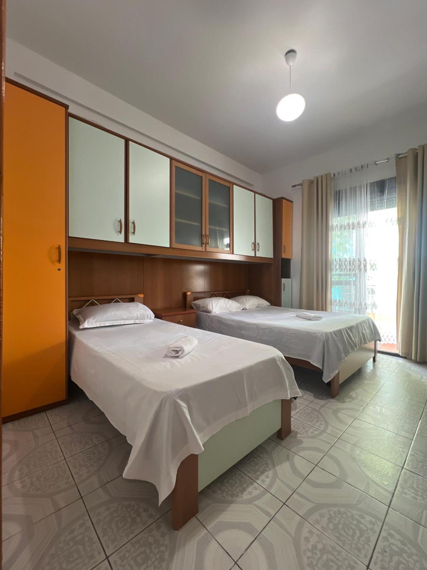 Seaside Apartments ดูร์เรส ภายนอก รูปภาพ