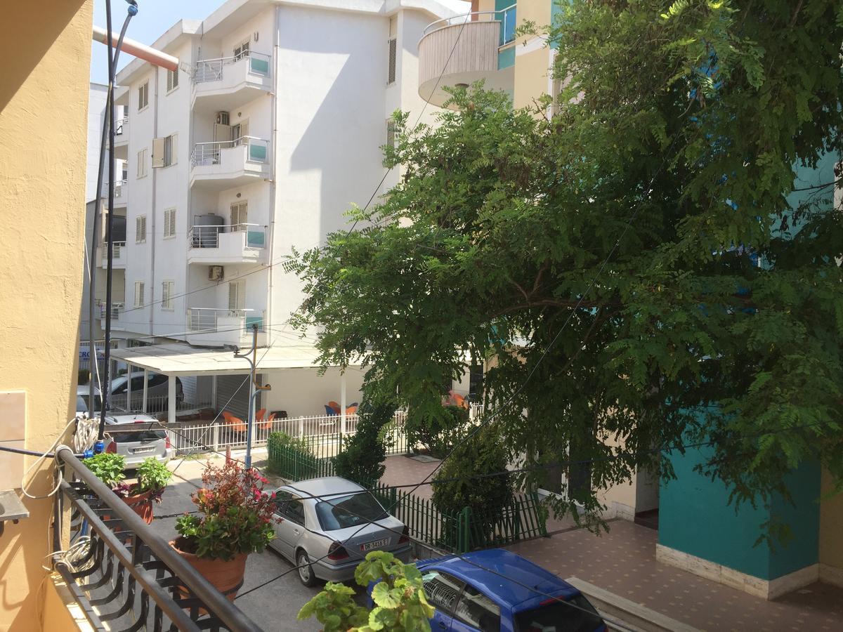 Seaside Apartments ดูร์เรส ภายนอก รูปภาพ